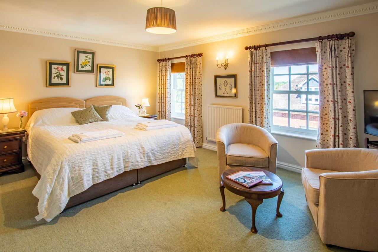 Austons Down Farm B&B 클래버돈 외부 사진