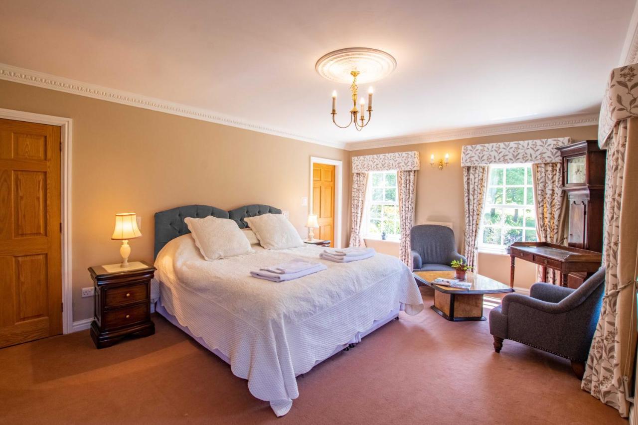 Austons Down Farm B&B 클래버돈 외부 사진