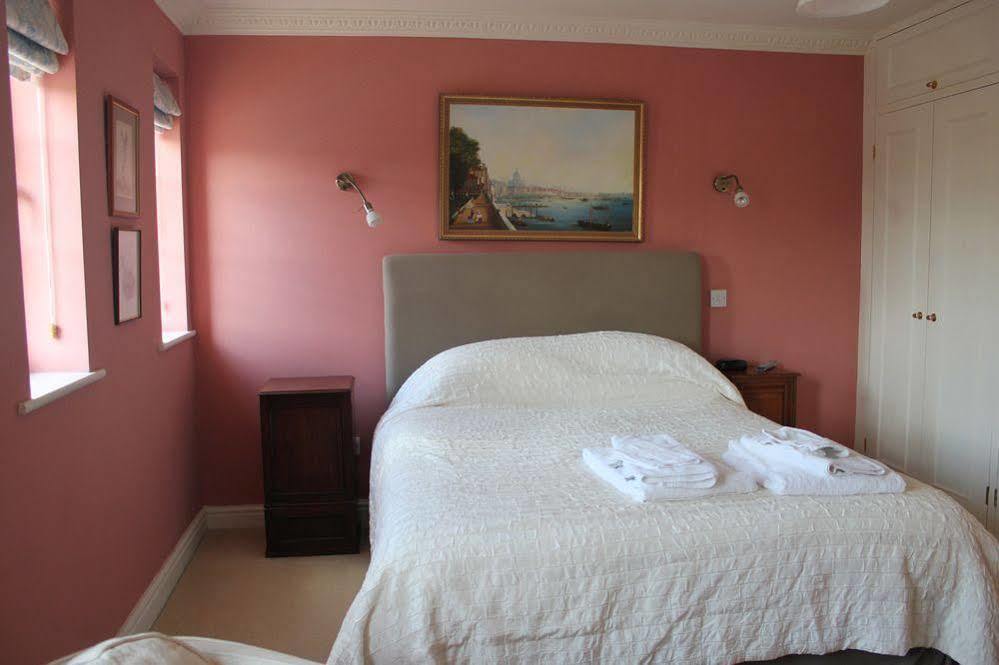 Austons Down Farm B&B 클래버돈 외부 사진